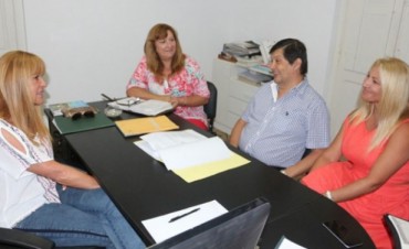 Ayala se reuni&oacute; con jefes comunales de Empedrado, San Roque y Paso de la Patria