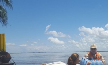 Prefectura asisti&oacute; a familias afectadas por la crecida del r&iacute;o Paran&aacute;