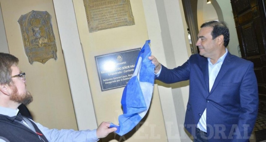  Vald&eacute;s inaugur&oacute; obras  