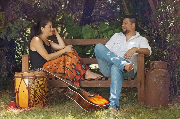 "Hacemos folclore con sonido rockero"