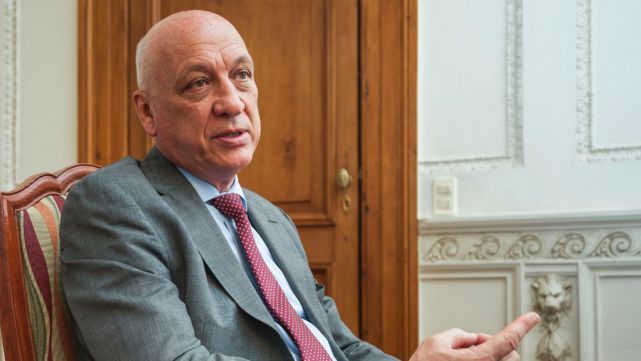 "El pueblo se equivoc&oacute; con Hitler y ahora con Macri" 