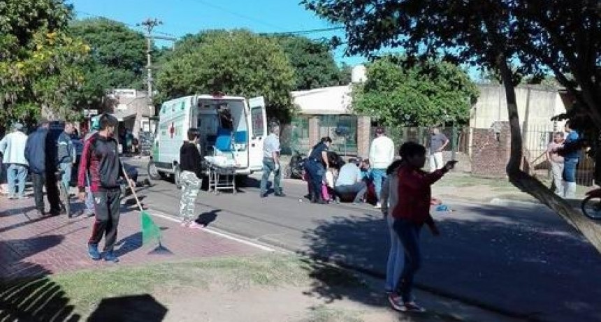 Terrible accidente en pleno d&iacute;a, en la calle principal de la ciudad