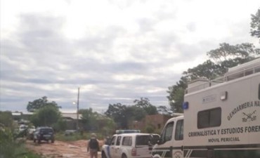 Allanan 10 casas y secuestran droga en un megaoperativo