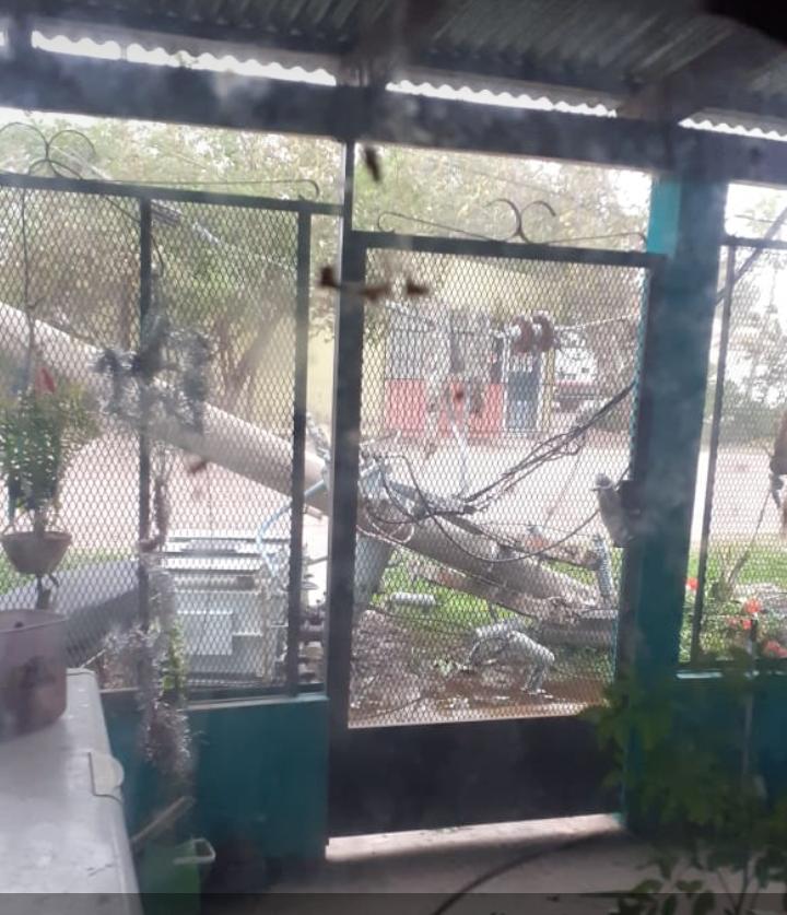 Destrozos dej&oacute; la tormenta en Empedrado 