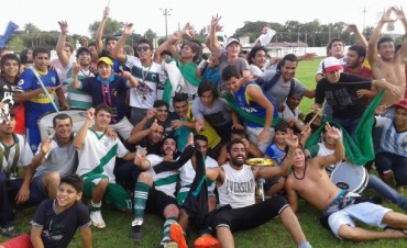 Atl&eacute;tico Itat&iacute; campe&oacute;n del f&uacute;tbol empedrade&ntilde;o temporada 2015