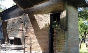 Incendiaron una vivienda en la zona rural