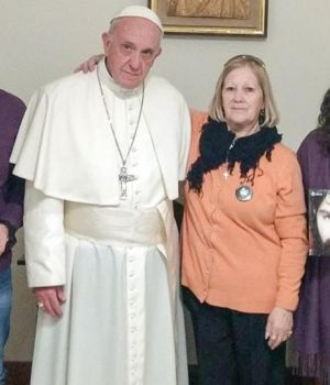 El Papa recibi&oacute; a la familia de Santiago Maldonado